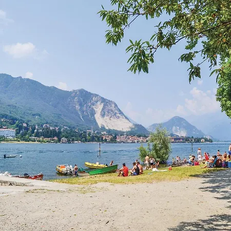 Σπίτι διακοπών Two-bedroom Holiday Castelletto S. Ticino With A Fireplace 09 *